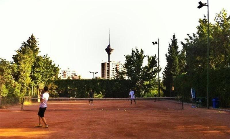 زمین تنیس ایران زمین